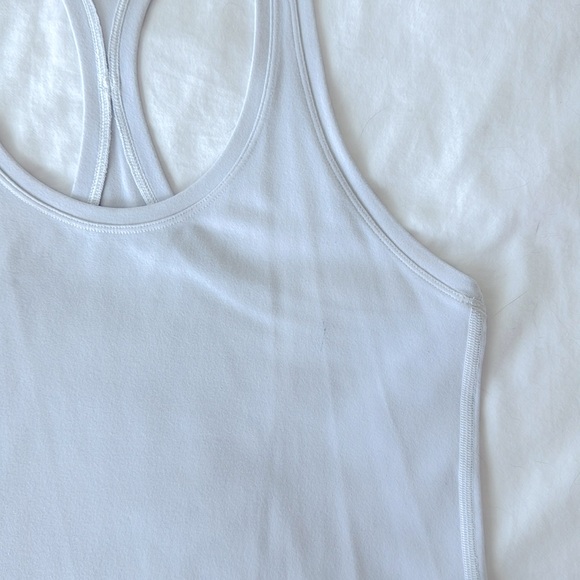 Lululemon Tank - Picture 3 of 5